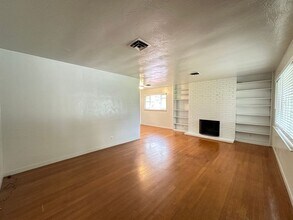 4129 McKinley Blvd in Sacramento, CA - Building Photo - Building Photo