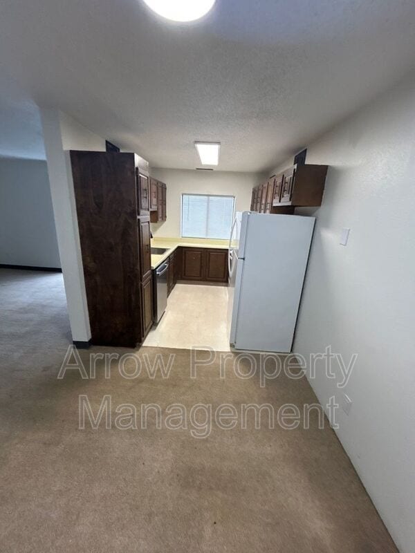 201 E Arbor Ave in Bismarck, ND - Building Photo - Building Photo