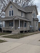 204 N State St, Unit 204 1/2 - upper in Appleton, WI - Building Photo