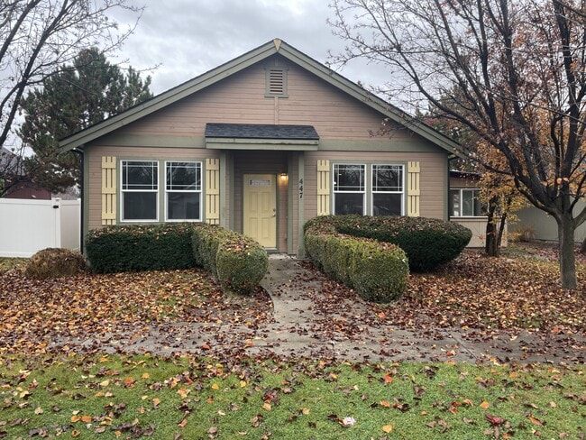 property at 447 N Baxter Way