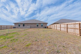 617 Lost Trl in Copperas Cove, TX - Foto de edificio - Building Photo