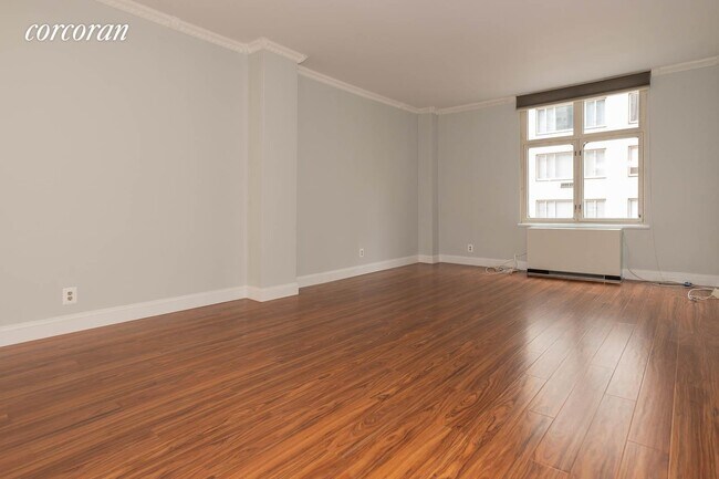 188 E 70th St-Unit -: 8D in New York, NY - Building Photo - Building Photo