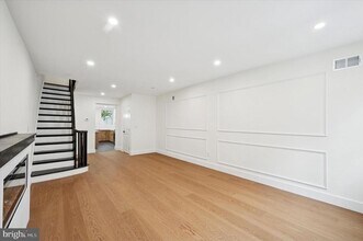 1528 Manton St in Philadelphia, PA - Building Photo - Building Photo