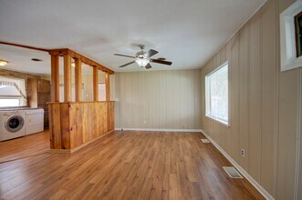 1902 Inner Cir Dr in Crest Hill, IL - Building Photo - Building Photo