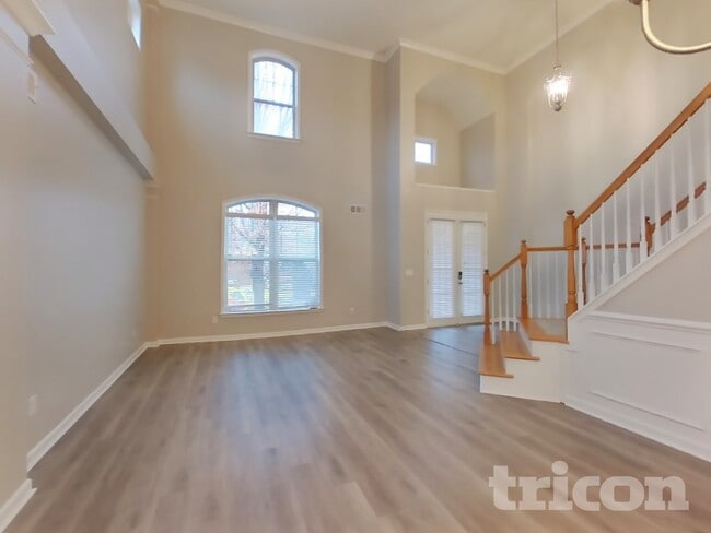 5507 Rosehall Pl in Atlanta, GA - Building Photo - Building Photo