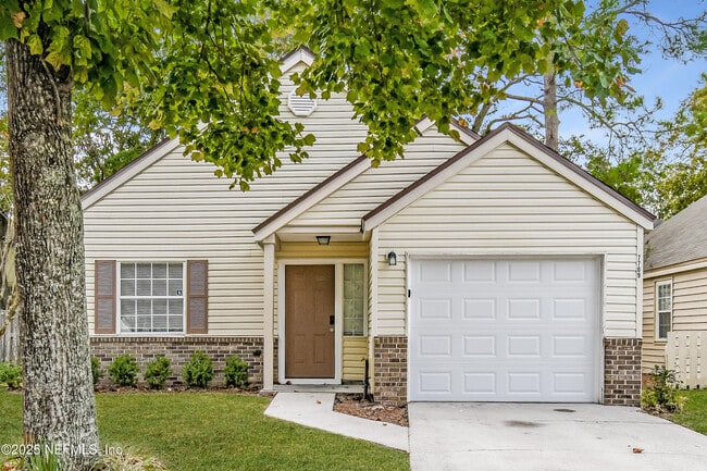 property at 7709 Mystic Point Ct W