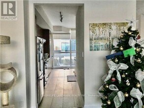 70 Little Creek Rd in Mississauga, ON - Building Photo - Building Photo