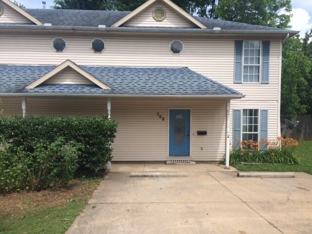 508 Highland Ave in Fayetteville, AR - Building Photo