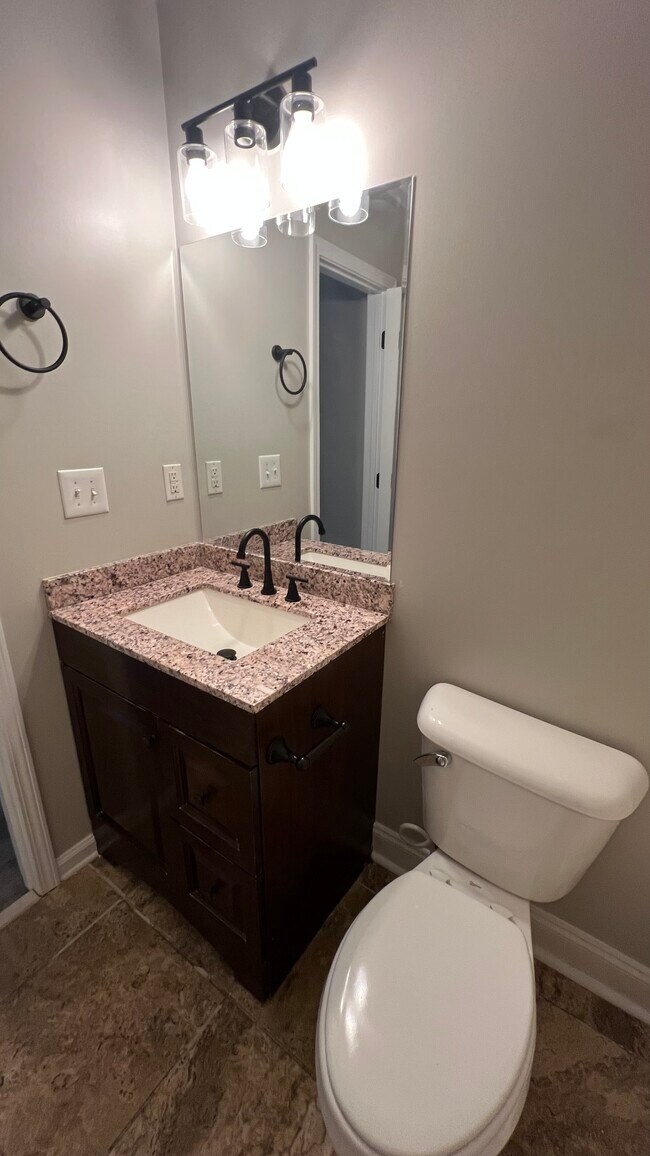 92 Riva Ridge Ln in Newnan, GA - Building Photo - Building Photo