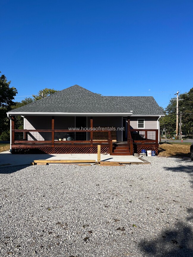 511 N Maple St in Cambria, IL - Building Photo - Building Photo