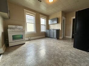 3923 Elm St in East Chicago, IN - Building Photo - Building Photo