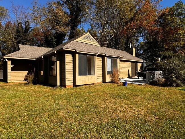 1255 Gristmill Dr