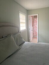 1172 Landsdowne Dr in Charleston, SC - Building Photo - Building Photo