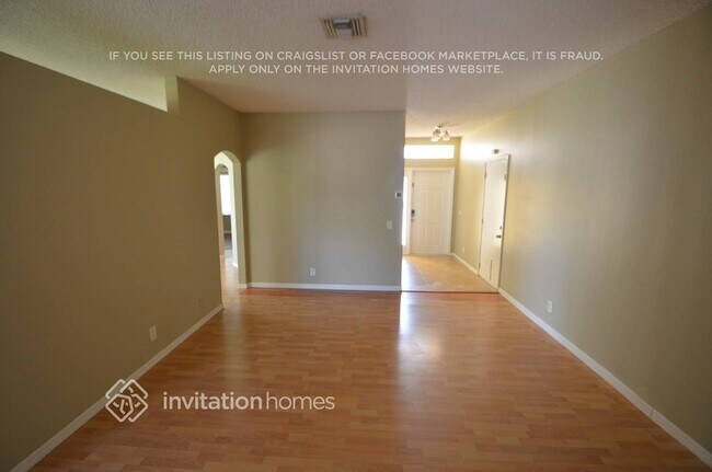 6051 NW 41st Dr in Coral Springs, FL - Building Photo - Building Photo