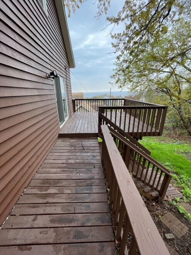 1232 E 7th St in Duluth, MN - Building Photo - Building Photo