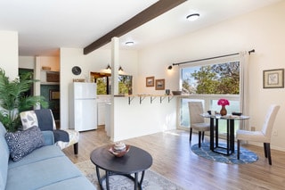 property at 11-3246-3246 Alaula St
