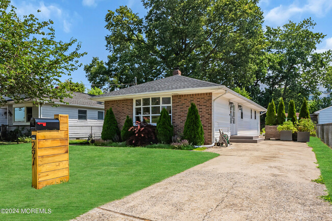 297 Hearn Ave in Long Branch, NJ - Building Photo - Building Photo