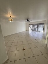 153 W Laurel Dr in Margate, FL - Building Photo - Building Photo