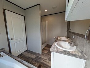 6533 Ridgecrest Dr in Argyle, TX - Building Photo - Building Photo