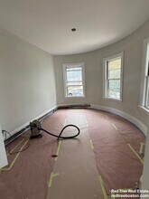 18 Quint Ave in Boston, MA - Building Photo - Building Photo