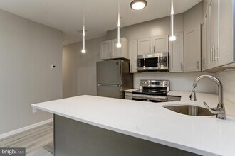 400 N Highland Ave in Baltimore, MD - Building Photo - Building Photo