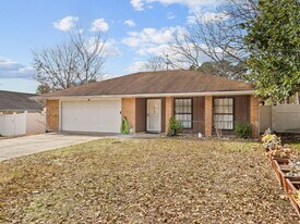 1608 Espoir Dr in Leesville, LA - Building Photo