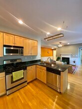 100 Woodstock St in Somerville, MA - Building Photo - Building Photo