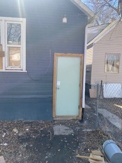651 Flora Ave in Winnipeg, MB - Building Photo - Building Photo