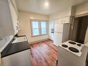 532 N Firestone Blvd in Akron, OH - Building Photo - Building Photo