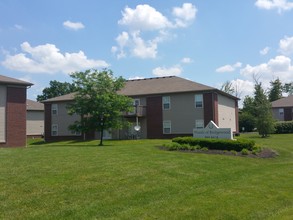 Woods of Bridgewood in Louisville, KY - Building Photo - Building Photo