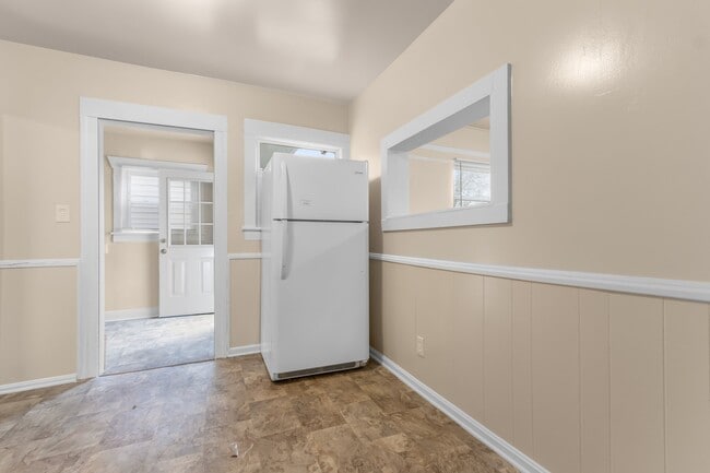 3317 Clark Cir in Norfolk, VA - Building Photo - Building Photo