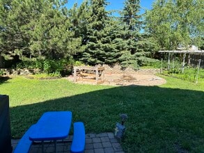 736 S Elm St in Belle Plaine, MN - Building Photo - Building Photo