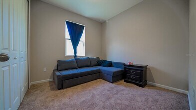 949 Blue Creek Dr in Haines City, FL - Building Photo - Building Photo