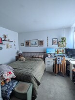 9313 National Blvd in Los Angeles, CA - Building Photo