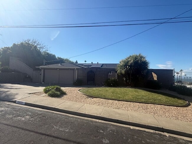 2633 Rim Rd in San Pablo, CA - Building Photo - Building Photo
