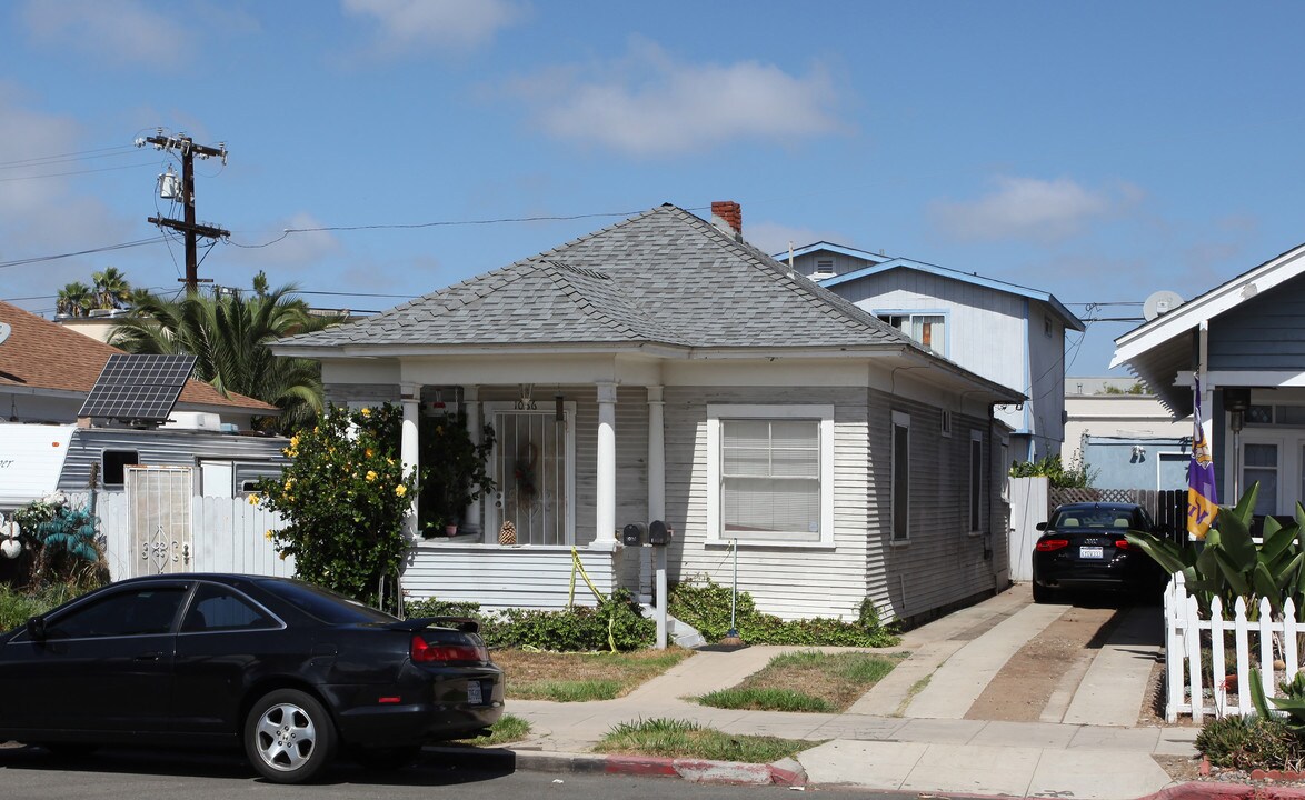 1066 Essex St in San Diego, CA - Building Photo