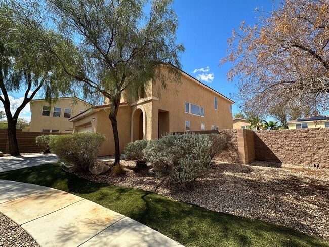 736 Irish Mittens Ct in Henderson, NV - Building Photo - Building Photo