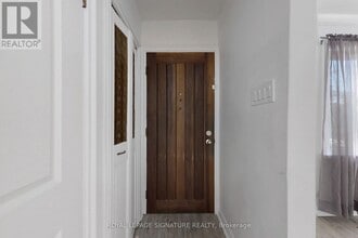 559 Drymen Crescent in Mississauga, ON - Building Photo - Building Photo