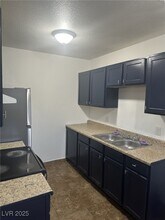 2321 Ellis St in North Las Vegas, NV - Building Photo - Building Photo