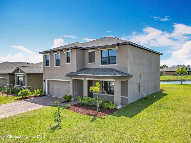 property at 870 Remington Green Dr SE