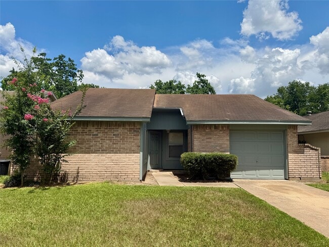 property at 12618 Ridgelow Ln