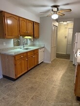 365 Mather St in Hamden, CT - Building Photo - Building Photo