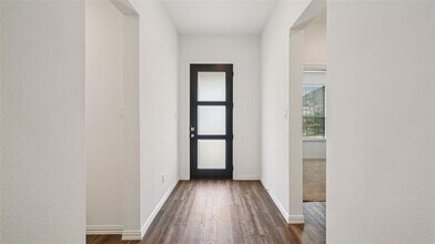 1413 Horizon Wy in Justin, TX - Building Photo - Building Photo
