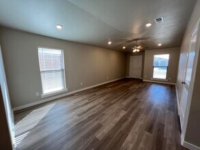 2009 Bryan Ave in Wolfforth, TX - Building Photo - Building Photo
