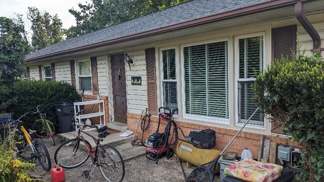 property at 10 Honeybee Ave