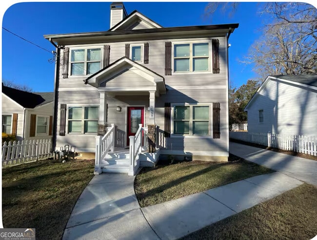 property at 2668 Memorial Dr SE