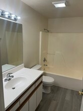 933 NW Cains Rd in Prineville, OR - Building Photo - Building Photo