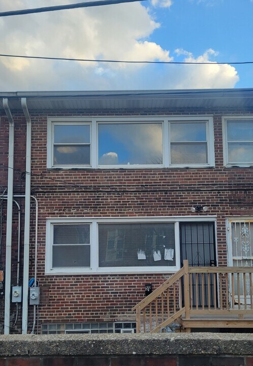 50 E 37th St in Chicago, IL - Building Photo