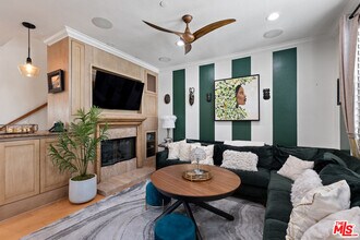 5701 Kiyot Way-Unit -5 in Los Angeles, CA - Building Photo - Building Photo