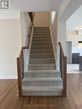 944 Seagrave Ln in Ottawa, ON - Building Photo - Building Photo